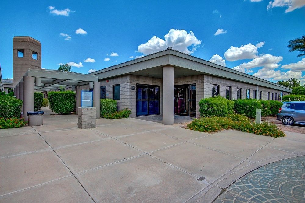 East Valley Medical Office Condo | For Lease: 604 W Warner Rd Bldg B, Chandler, AZ 85225